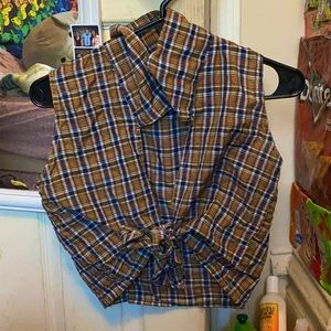 The brand is HELIUM size small color plaid
